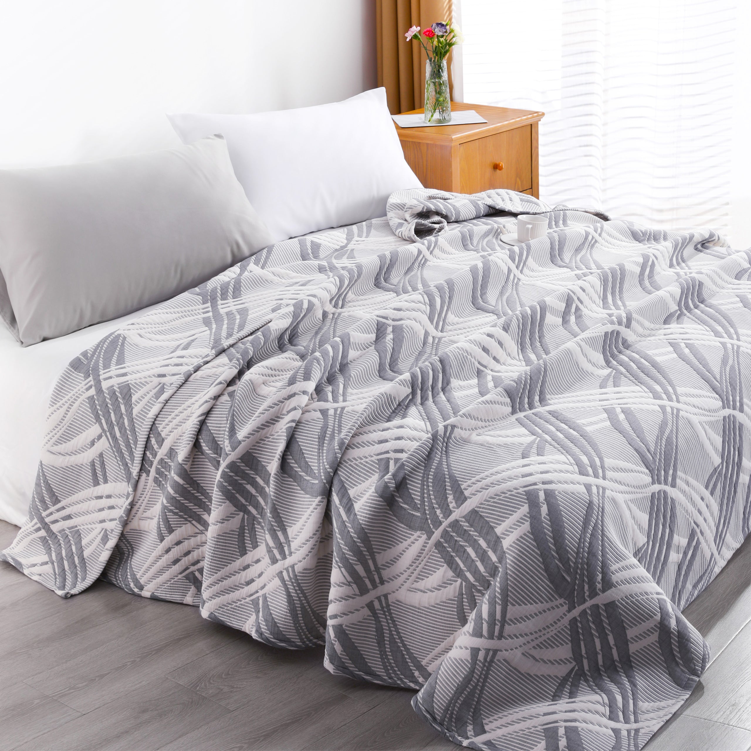 3-Layer Cotton Muslin Blanket - Soft, Breathable, and Lightweight Quilt