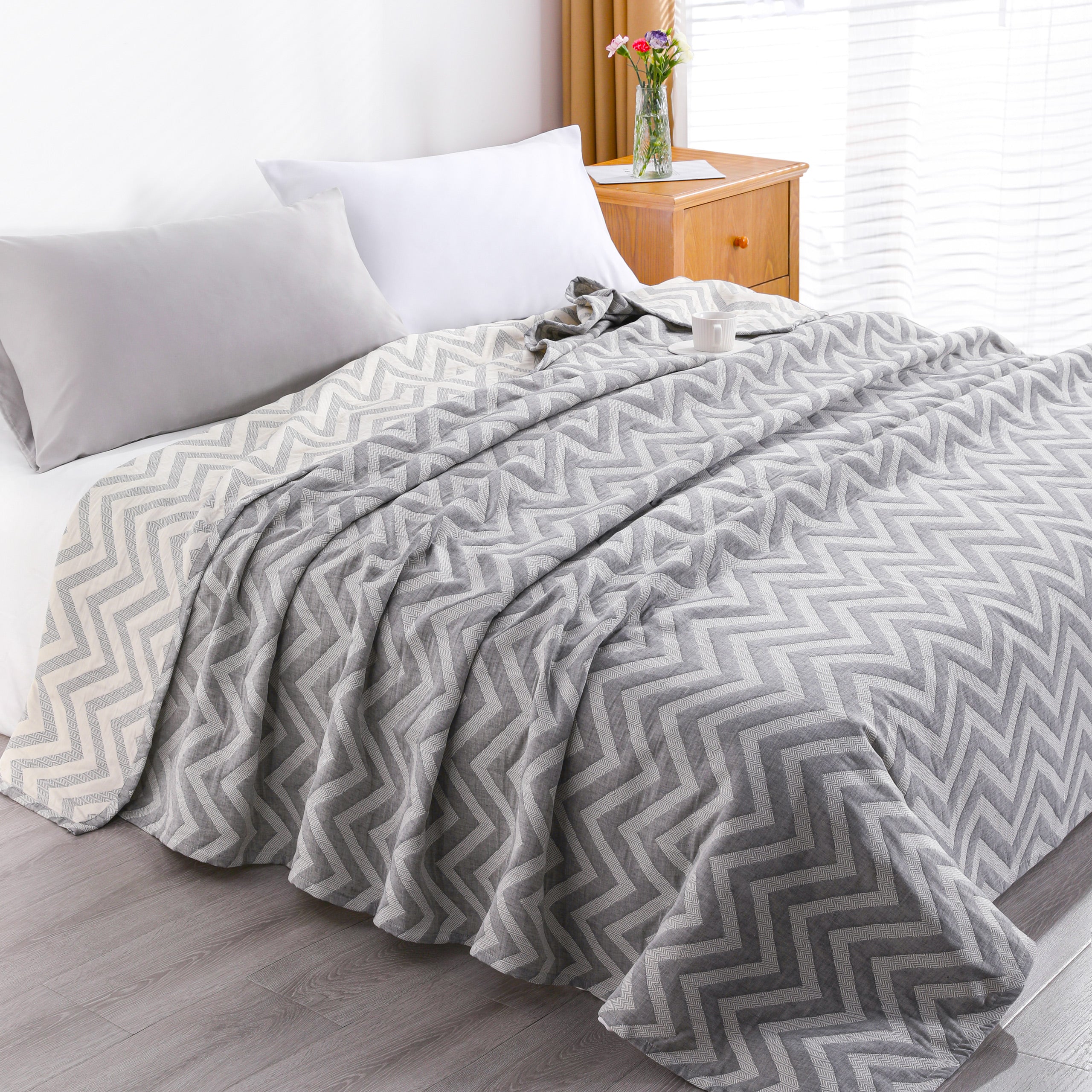 3-Layer Cotton Muslin Blanket - Soft, Breathable, and Lightweight Quilt