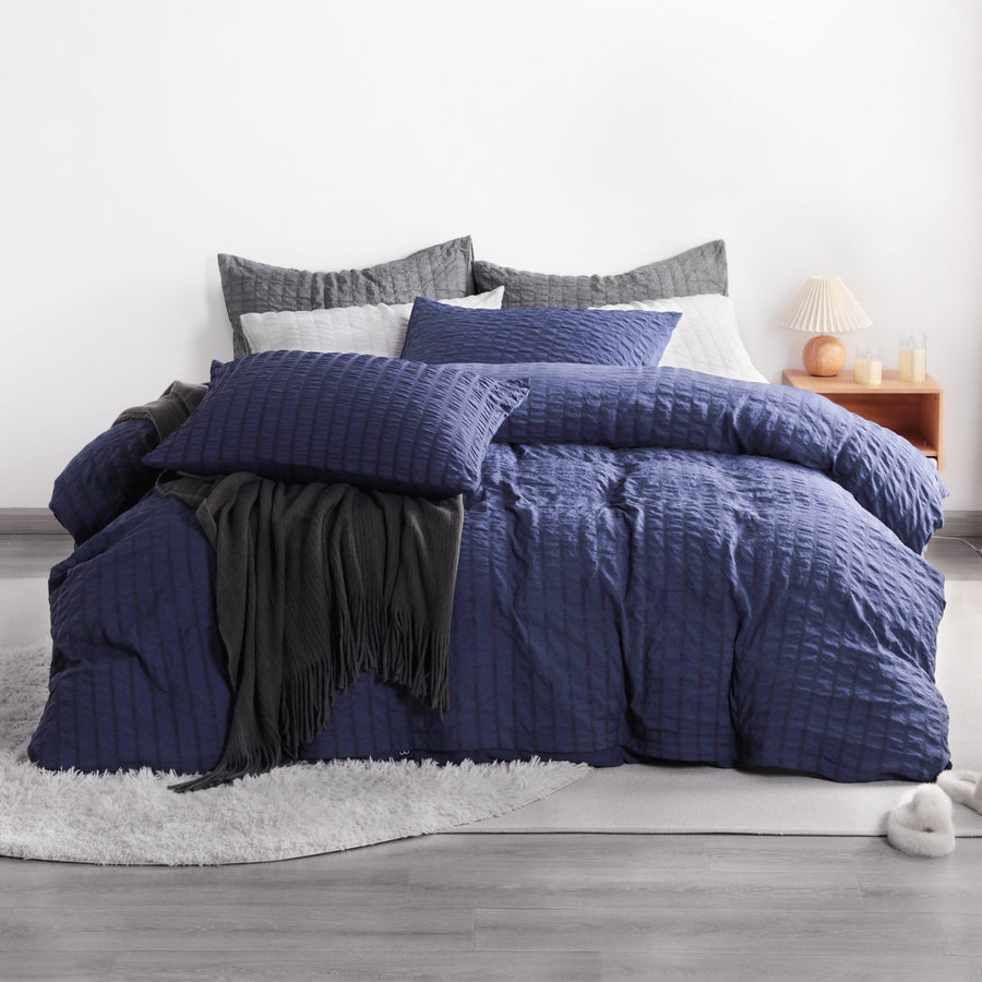2/3 Pieces Breathable Seersucker Textured Duvet Cover Set product image by Fasiano