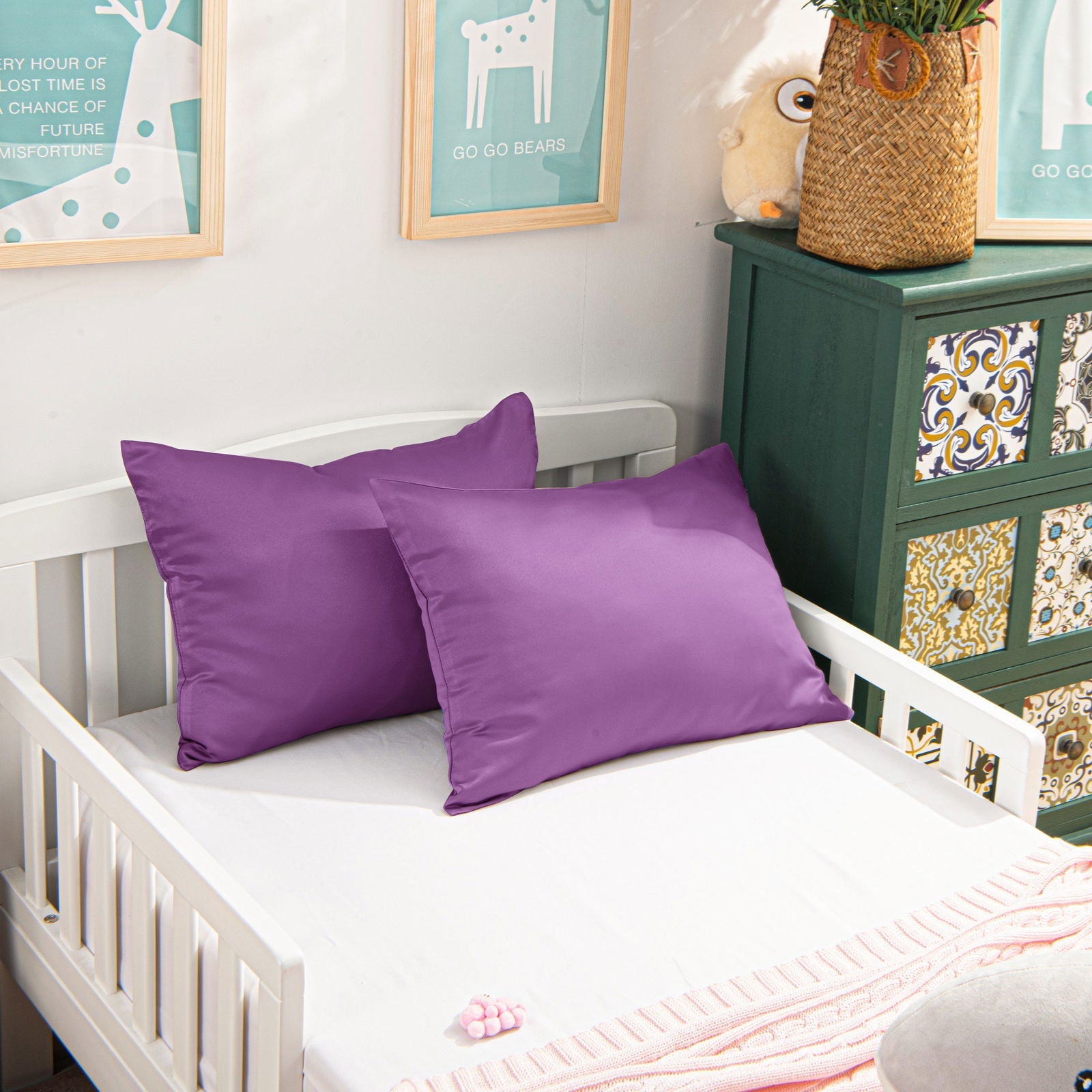 2 Pack Satin Toddler Pillowcases with Zipper Closure texture view by Fasiano