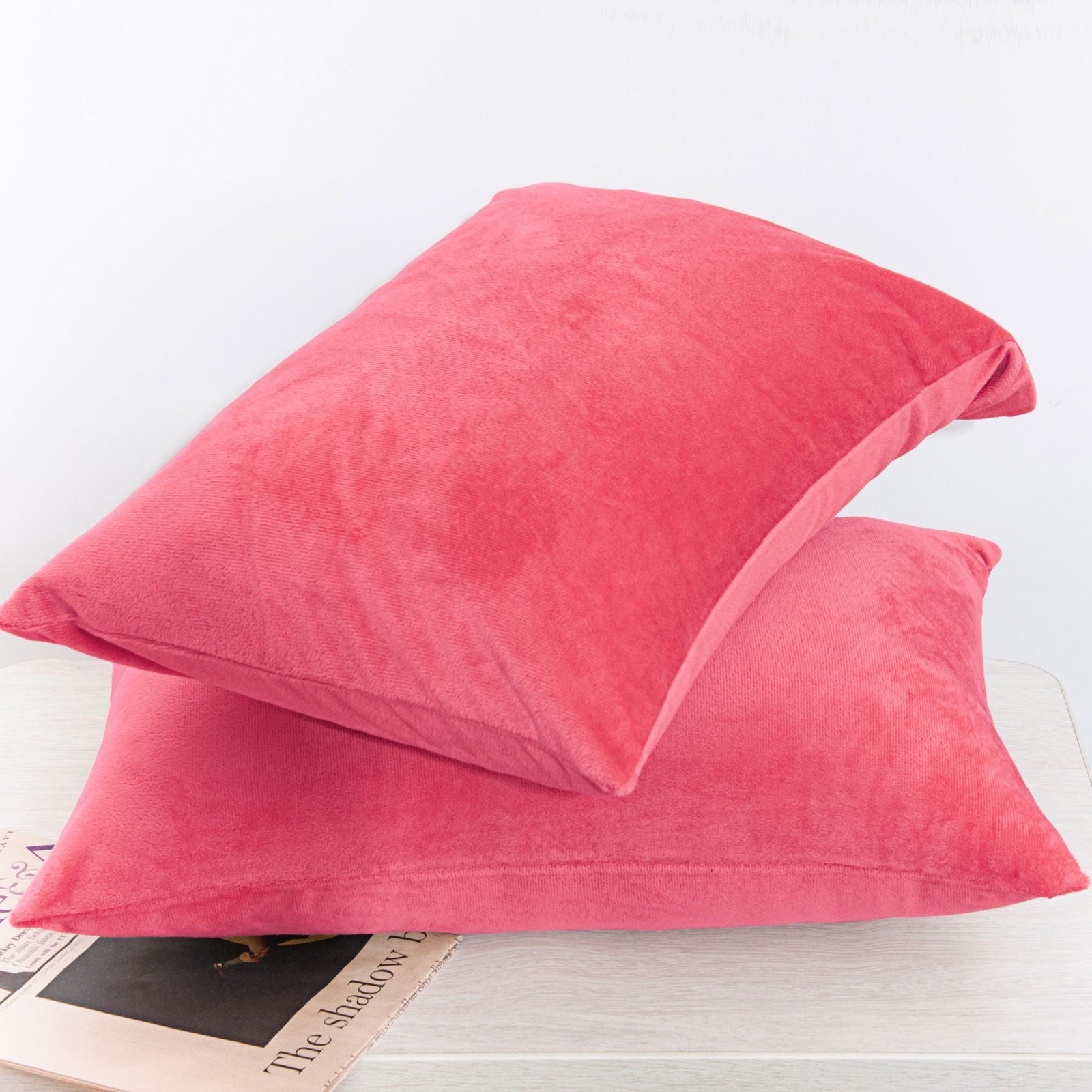 2 Pack Soft Velvet Toddler Pillowcases product image by Fasiano