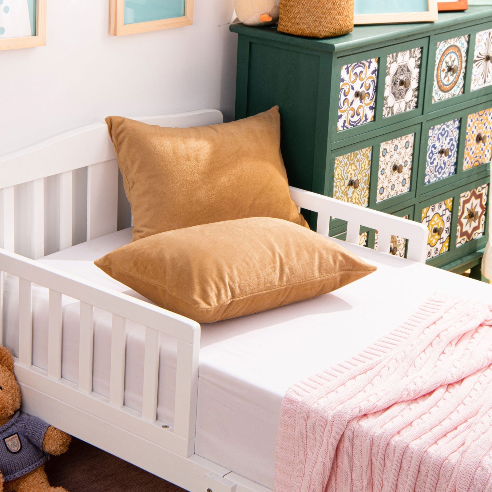2 Pack Soft Velvet Toddler Pillowcases texture view by Fasiano