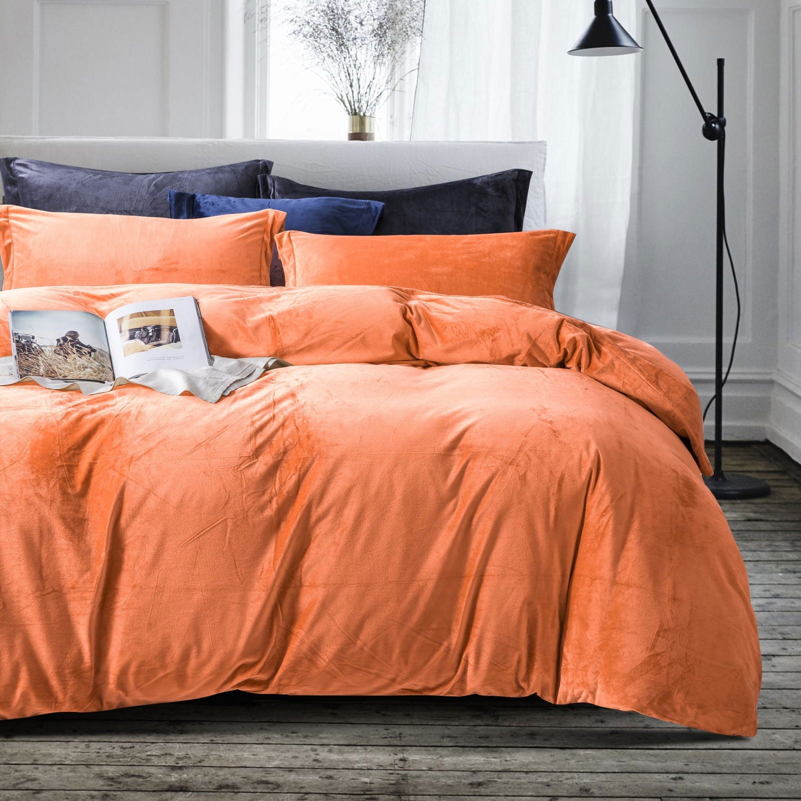 3 Pieces Luxury Velvet Flannel Duvet Cover Set detail view by Fasiano
