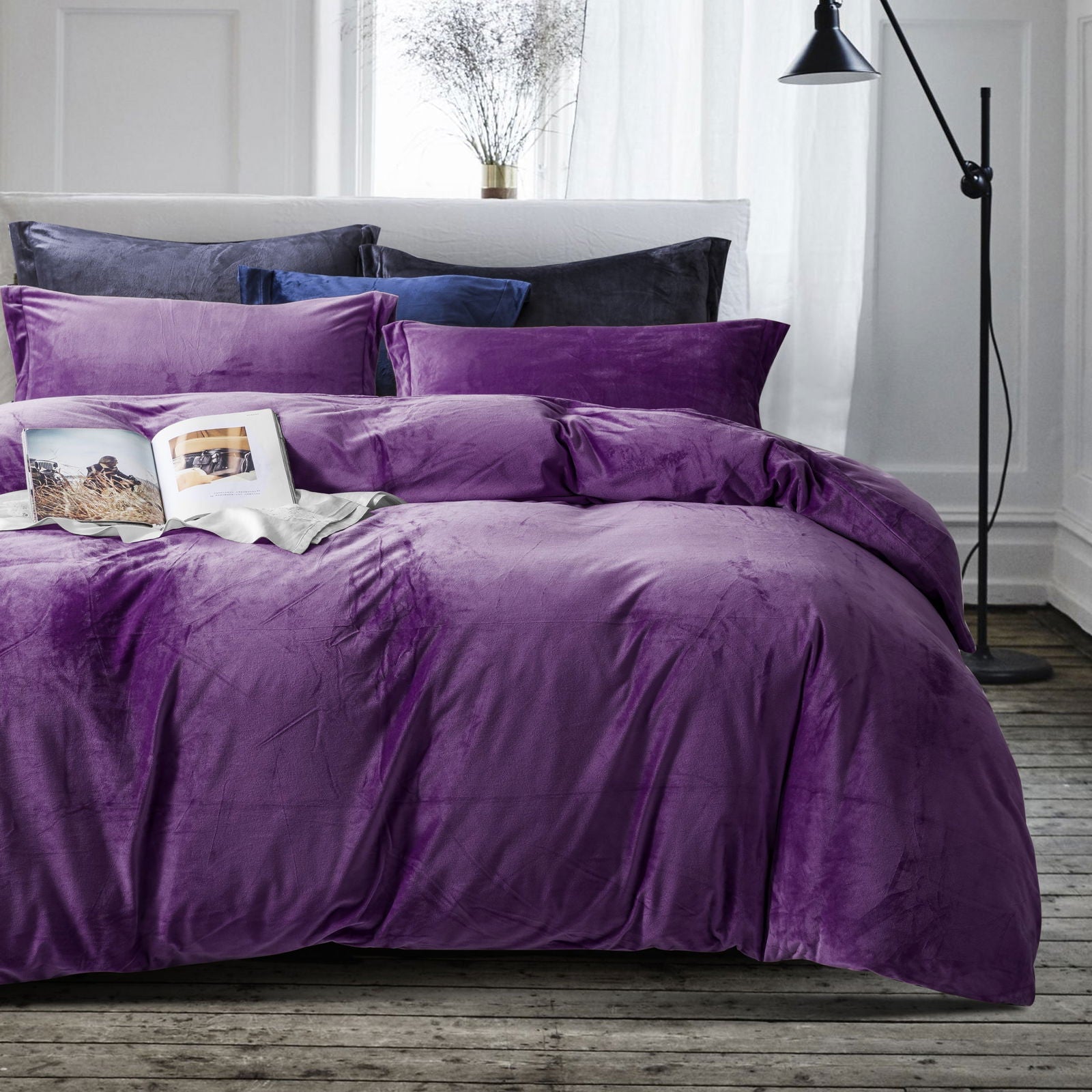 3 Pieces Luxury Velvet Flannel Duvet Cover Set size and color view by Fasiano