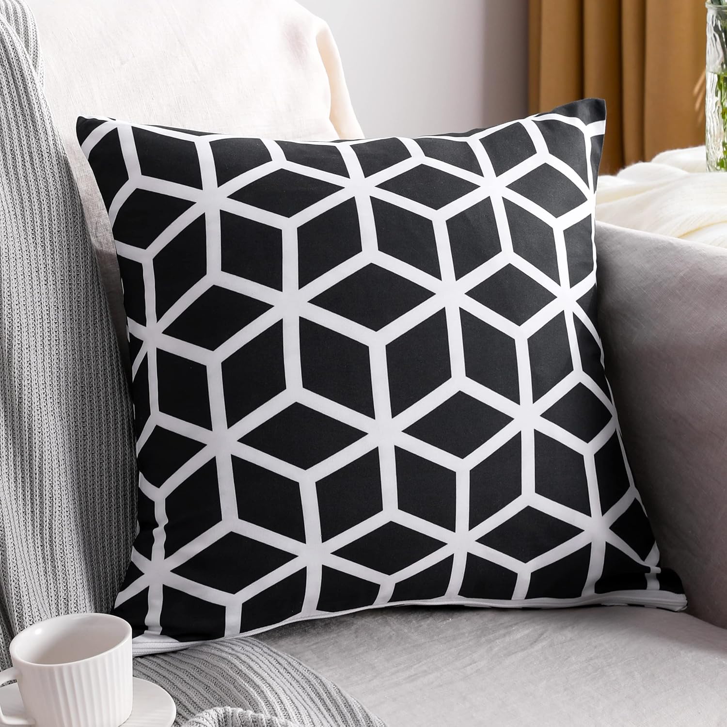 Microfiber Geometric Throw Pillow Cover – Black & White (18"x18")
