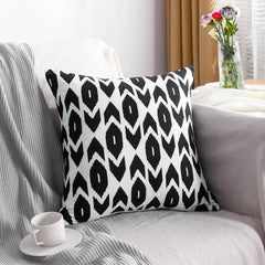 Microfiber Geometric Throw Pillow Cover – Black & White (18"x18")