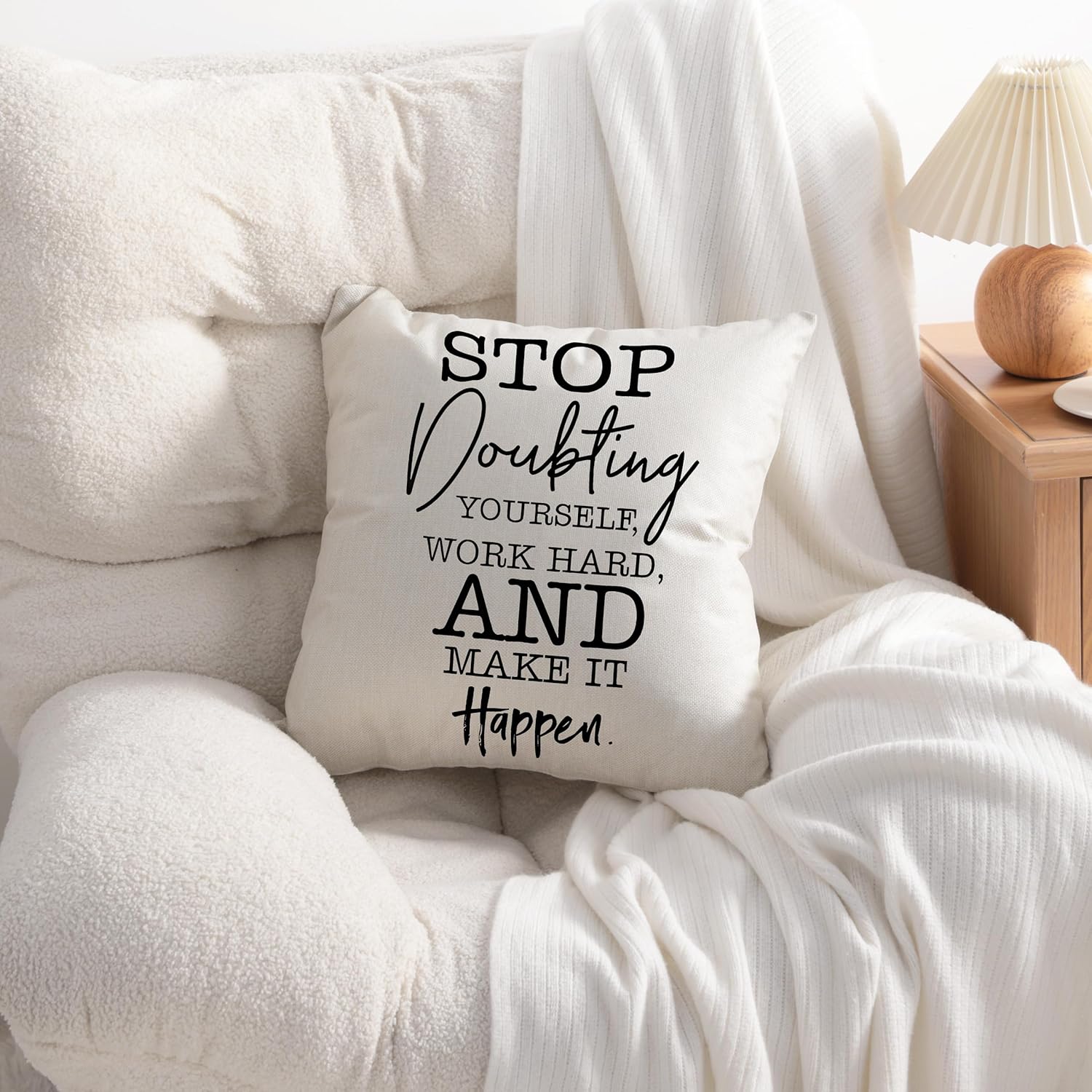 Linen Throw Pillow Cover – Never Give Up Quote, 18x18