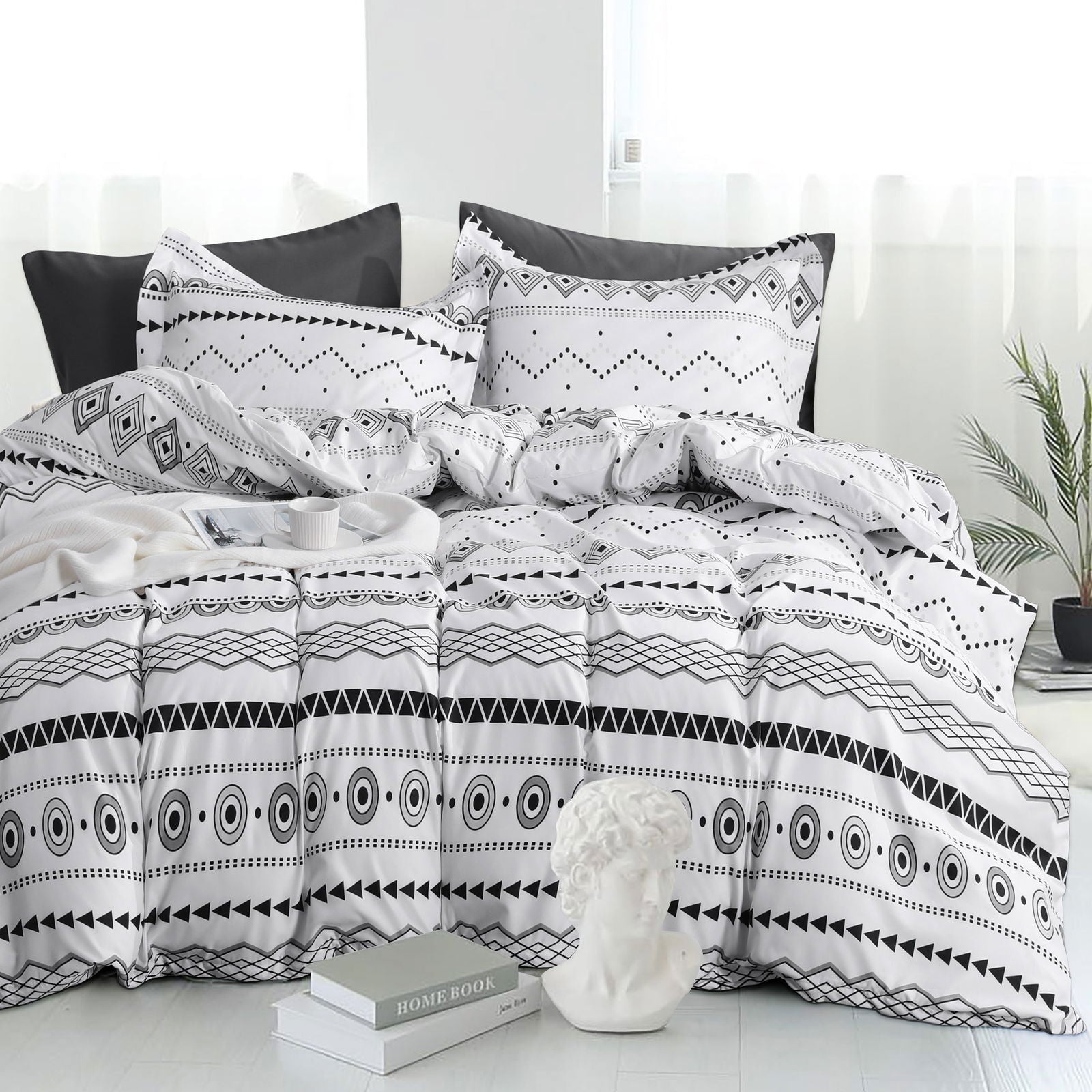 NTBAY 2/3 Pieces Geometry Pattern Microfiber Duvet Cover Set - NTBAY