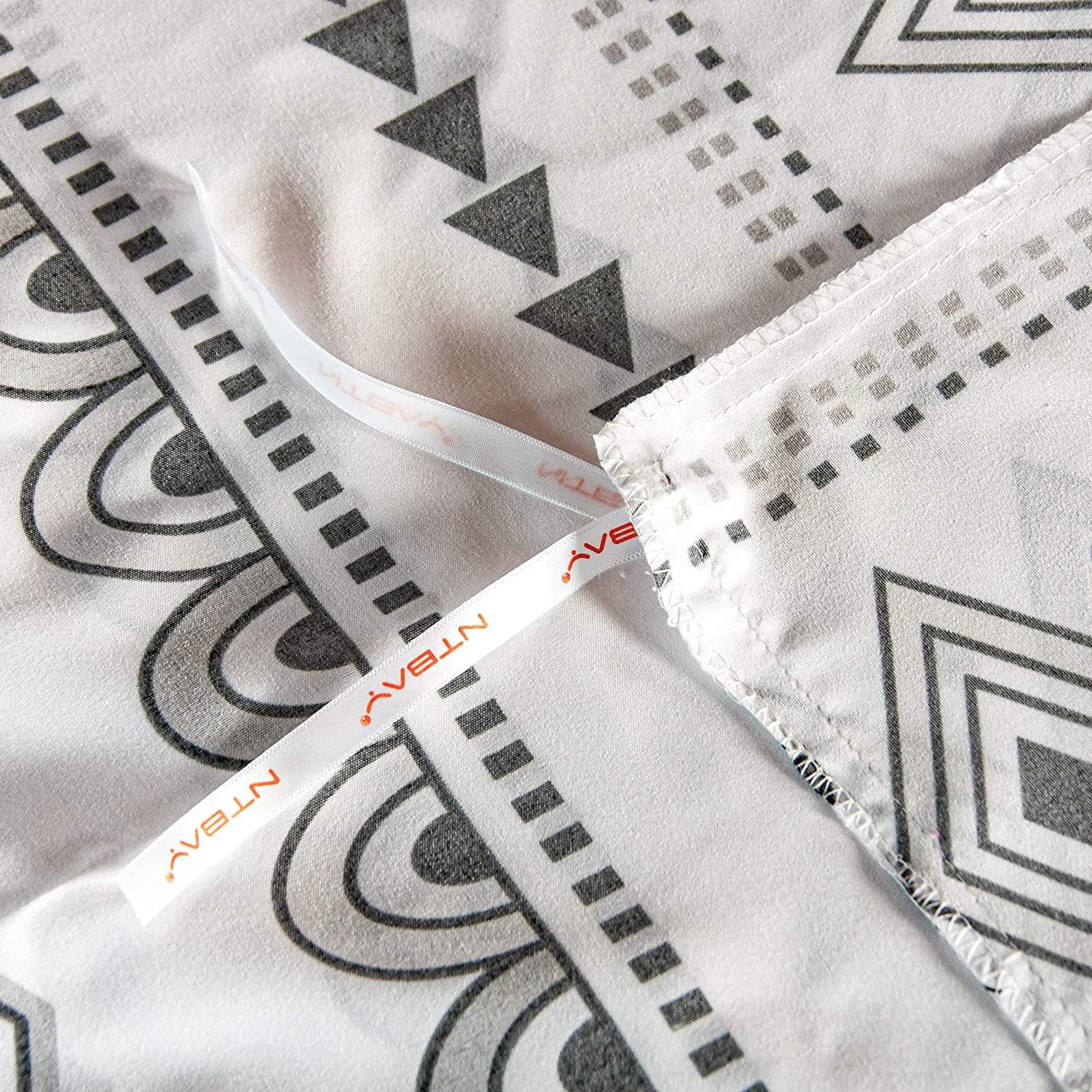 NTBAY 2/3 Pieces Geometry Pattern Microfiber Duvet Cover Set - NTBAY