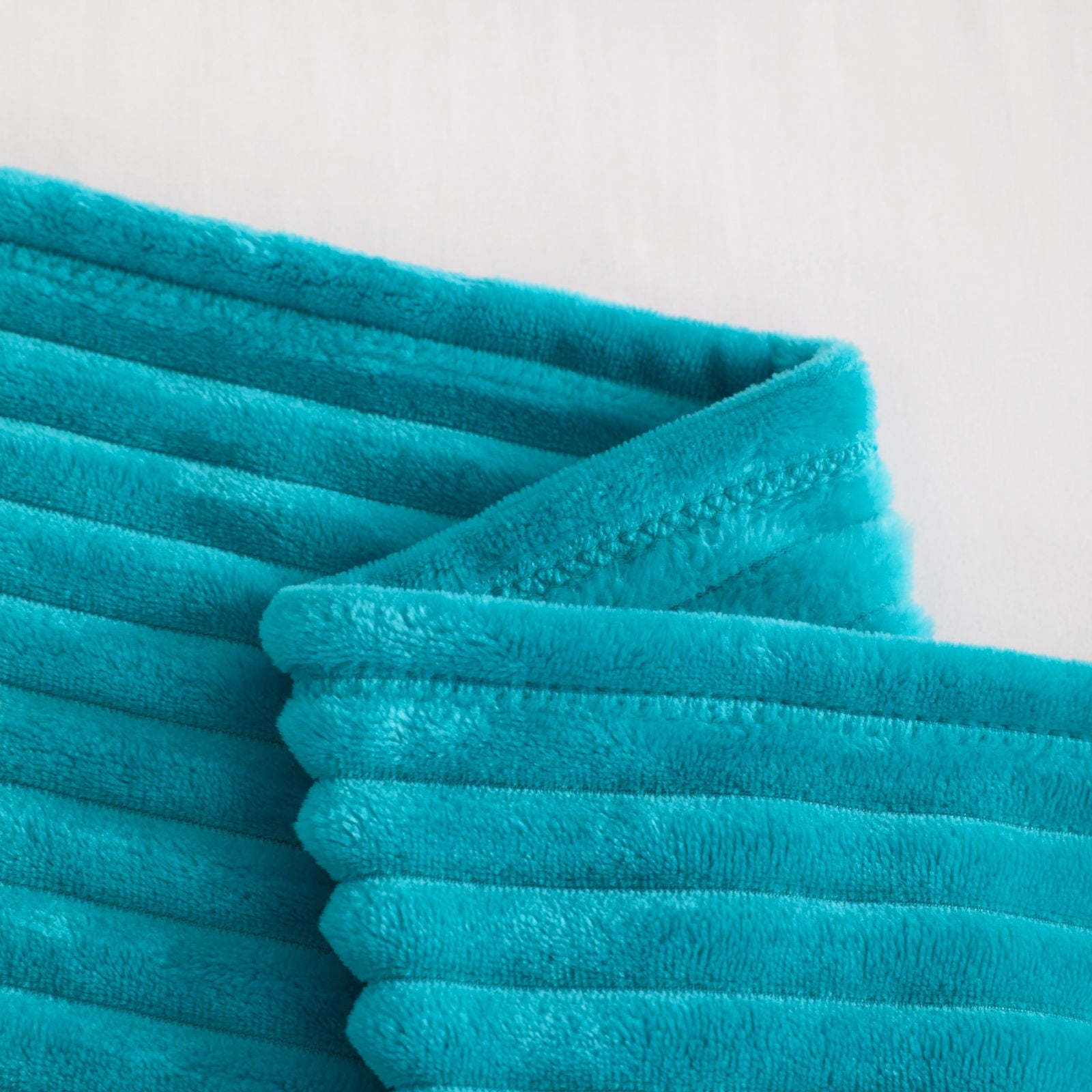 All Seasons Plush Flannel Fleece Throw Blanket bedding essential by Fasiano
