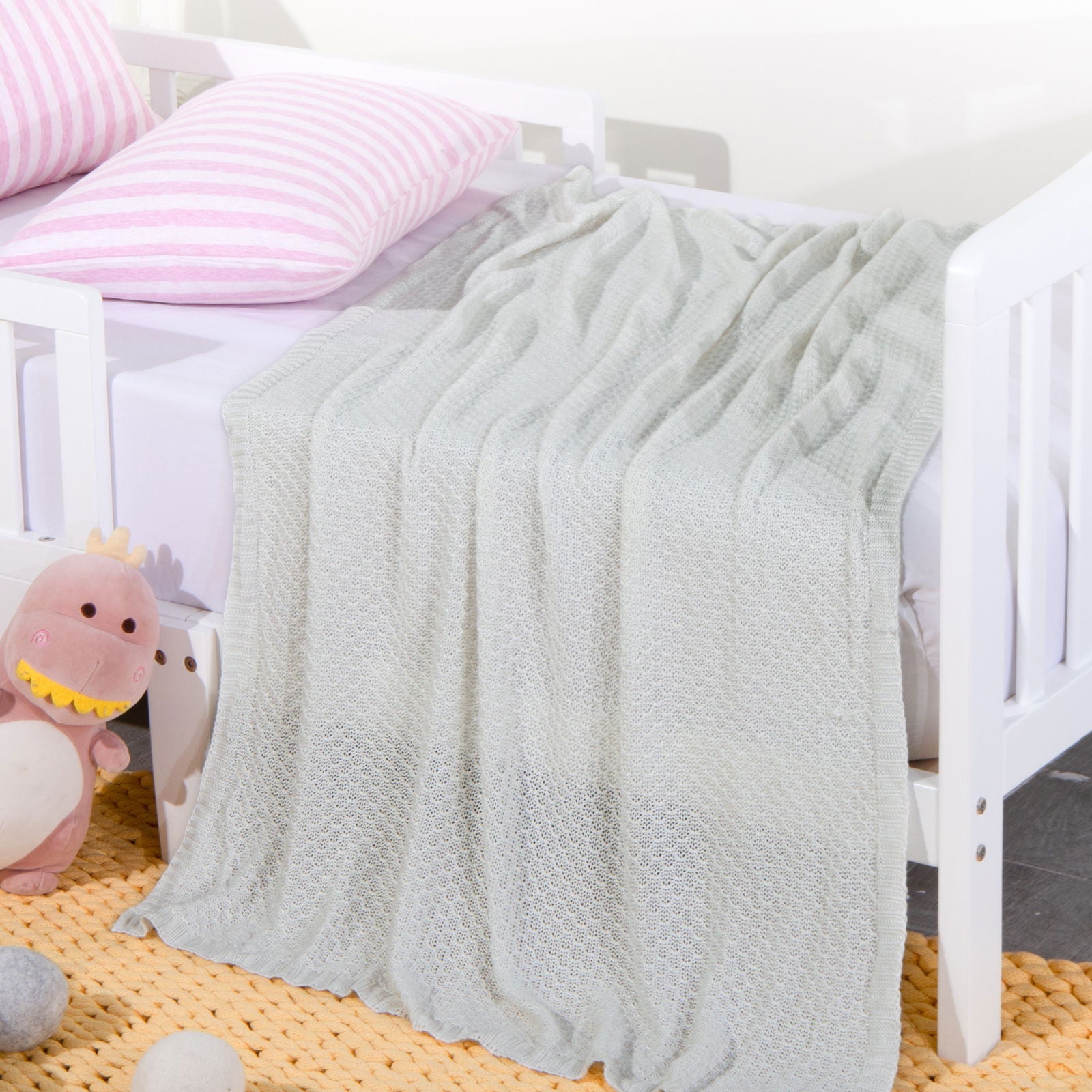 Bamboo Cable Knitted Toddler Blanket bedding essential by Fasiano