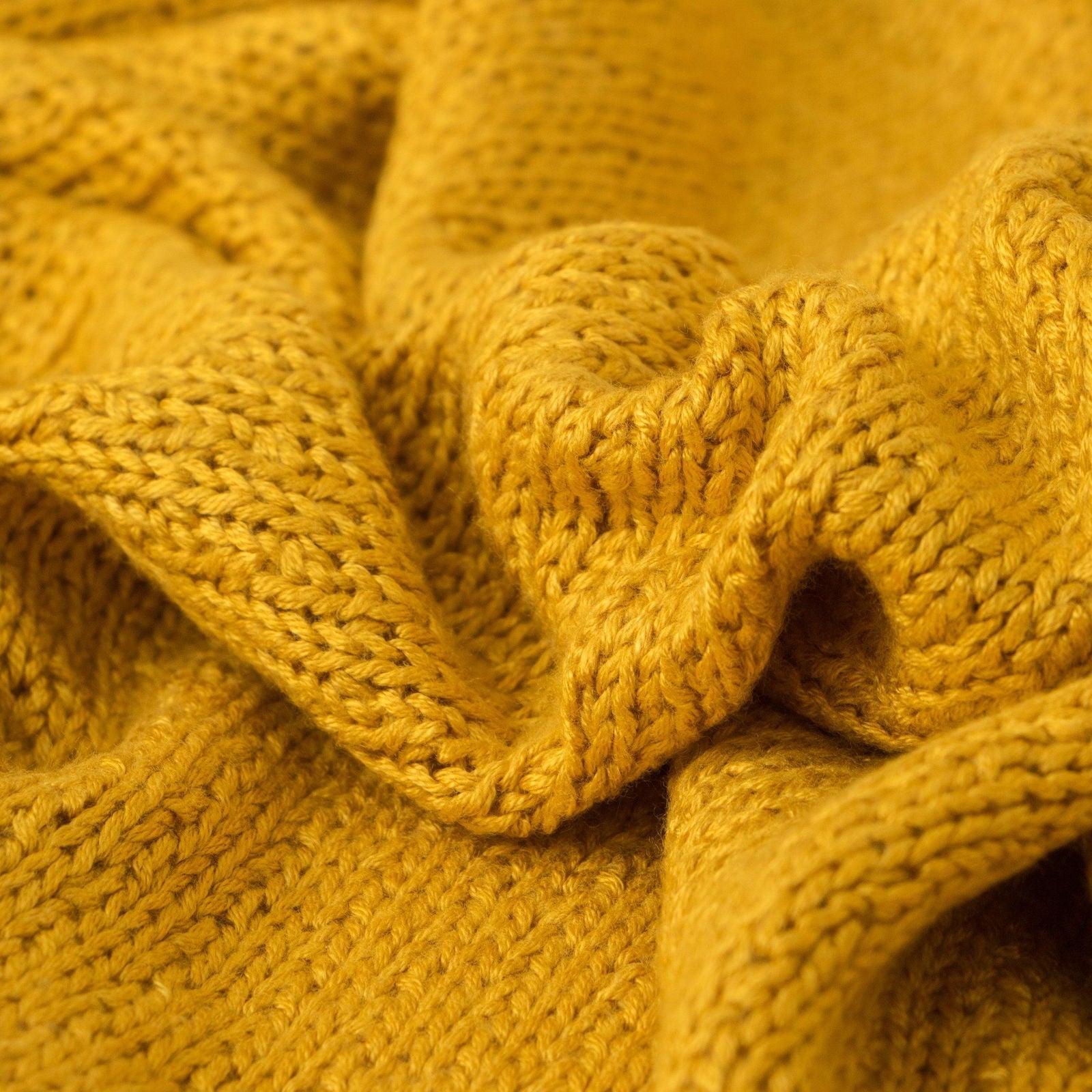 Bamboo Cable Knitted Toddler Blanket product image by Fasiano