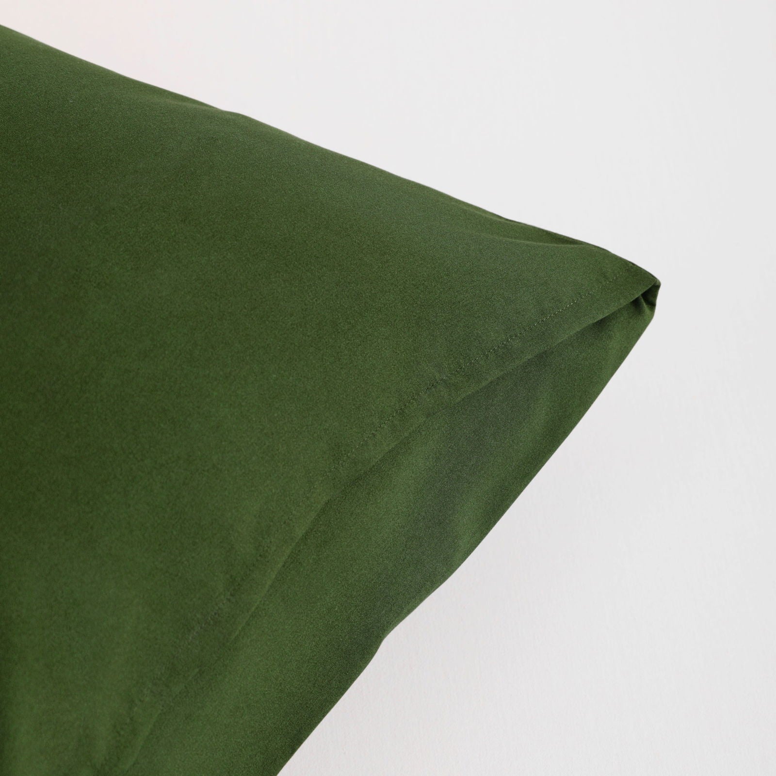 Microfiber Pillowcases with Envelope Closure bedding essential by Fasiano