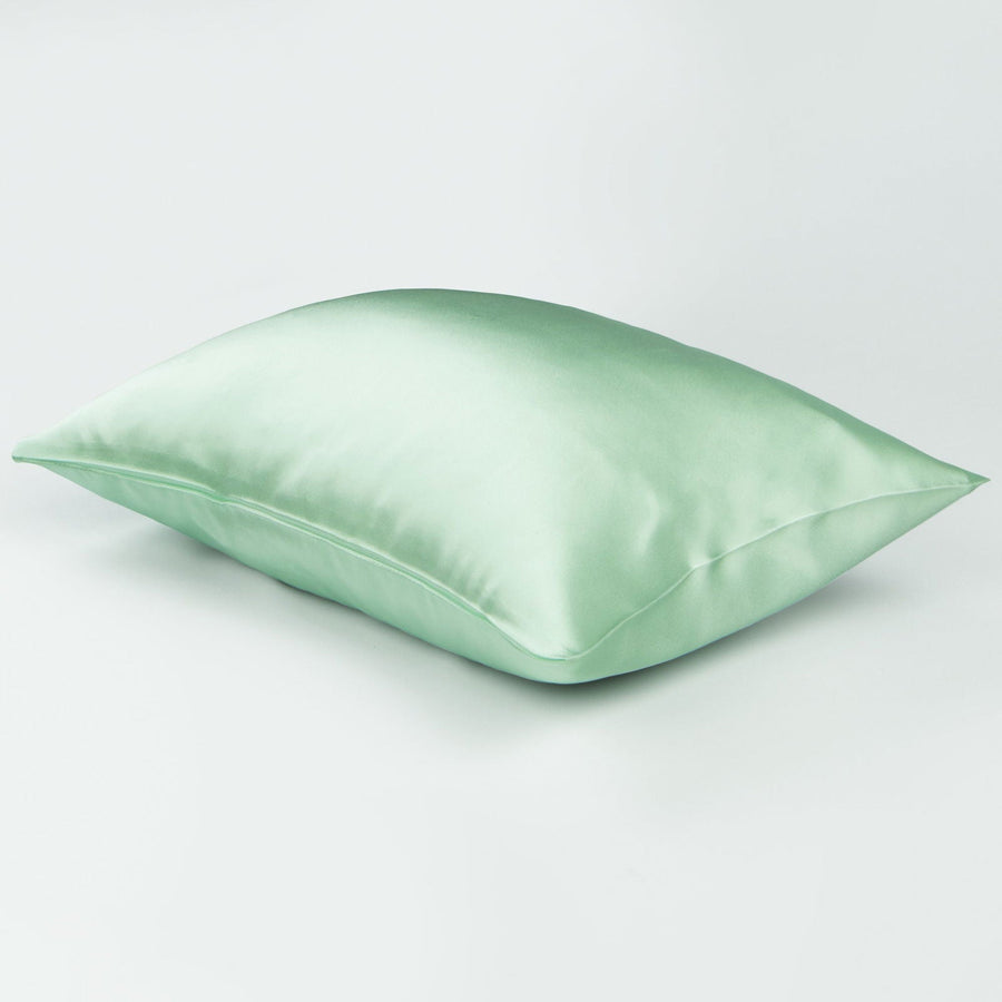 Mulberry Silk Toddler Pillowcase for Hair and Skin detail view by Fasiano