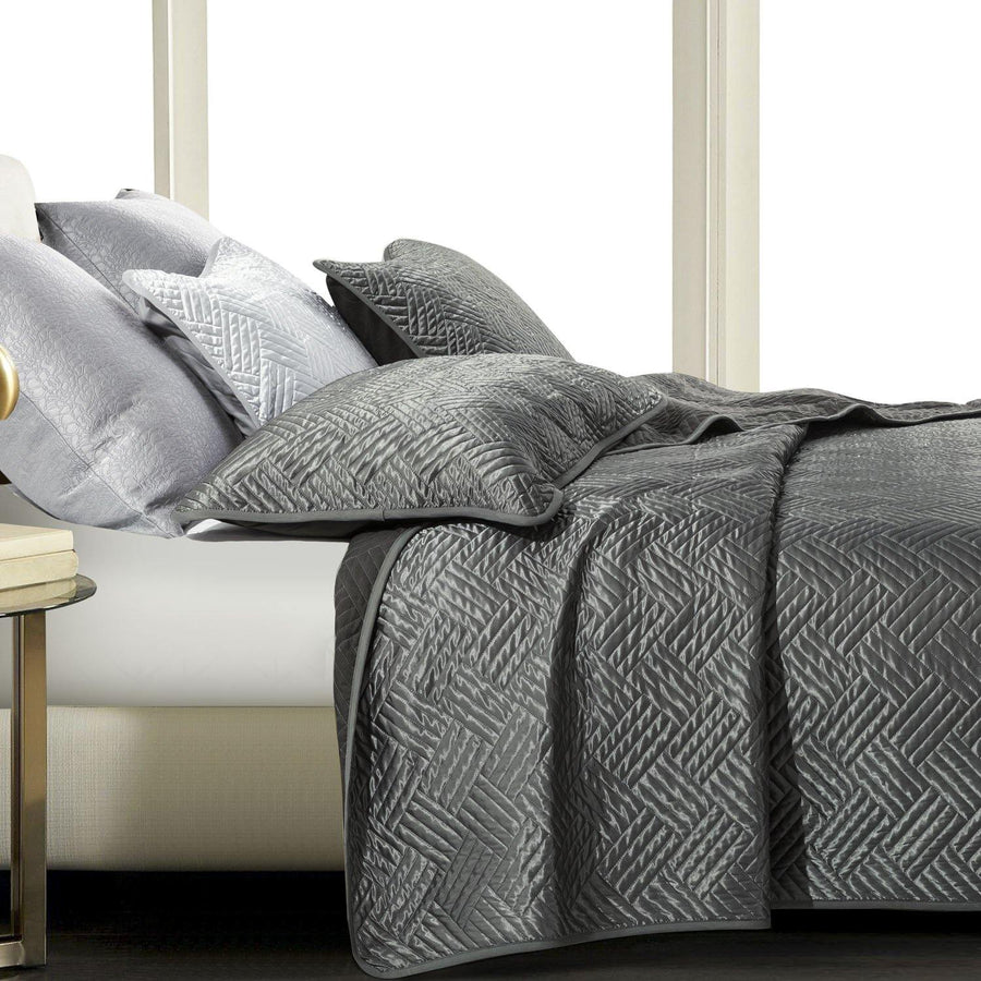 Satin Quilt Set - Solid Color, Soft & Luxurious Bedding product image by Fasiano